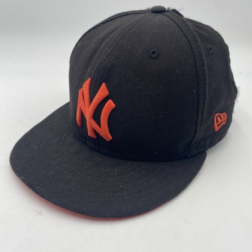 New York Yankees Hat New Era 9fifty SnapBack Black Hot Pink HOLE IN TOP